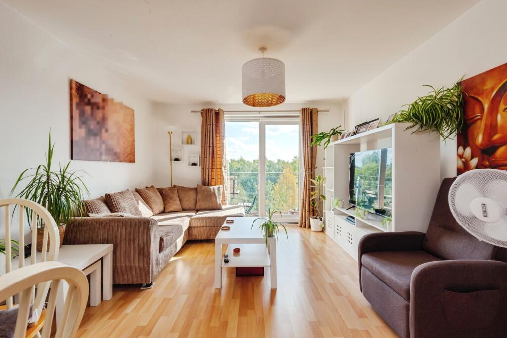 Apartment in Warrington - More