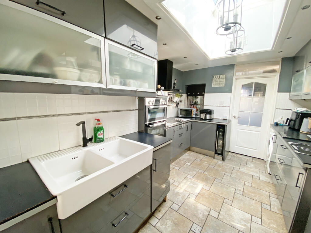 House in Nelson, Caerphilly - View 4