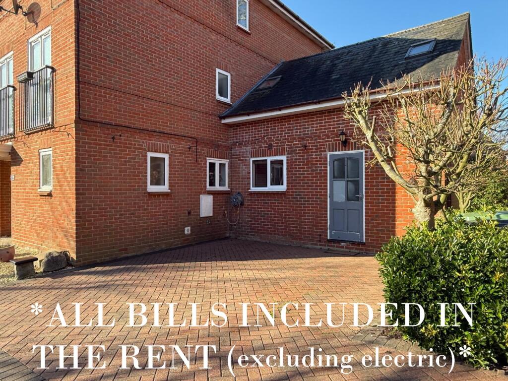 Main image of property: Park Approach  Fareham  UNFURNISHED