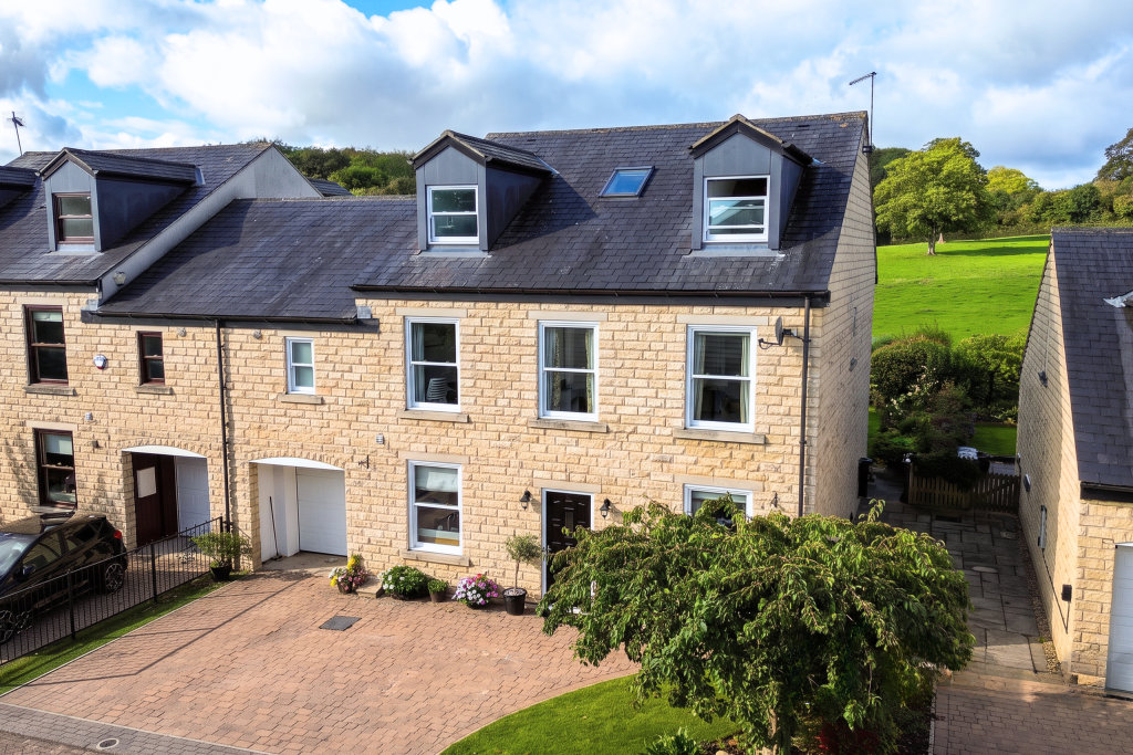 Main image of property: Beckside, Aberford, LS25
