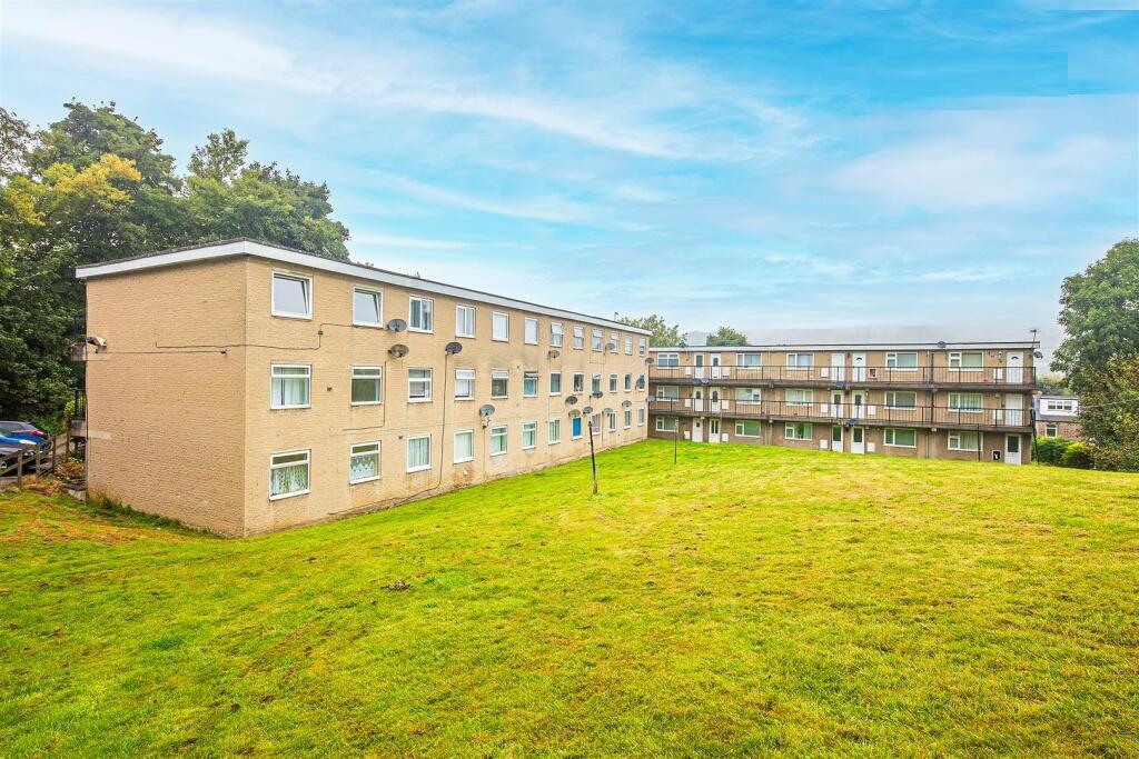 Apartment in Sheffield - View 2