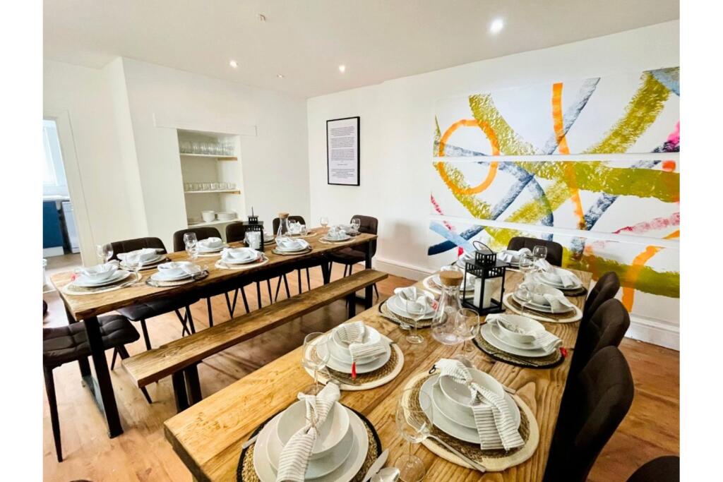 Main image of property: Hawarden Road, Colwyn Bay, LL29