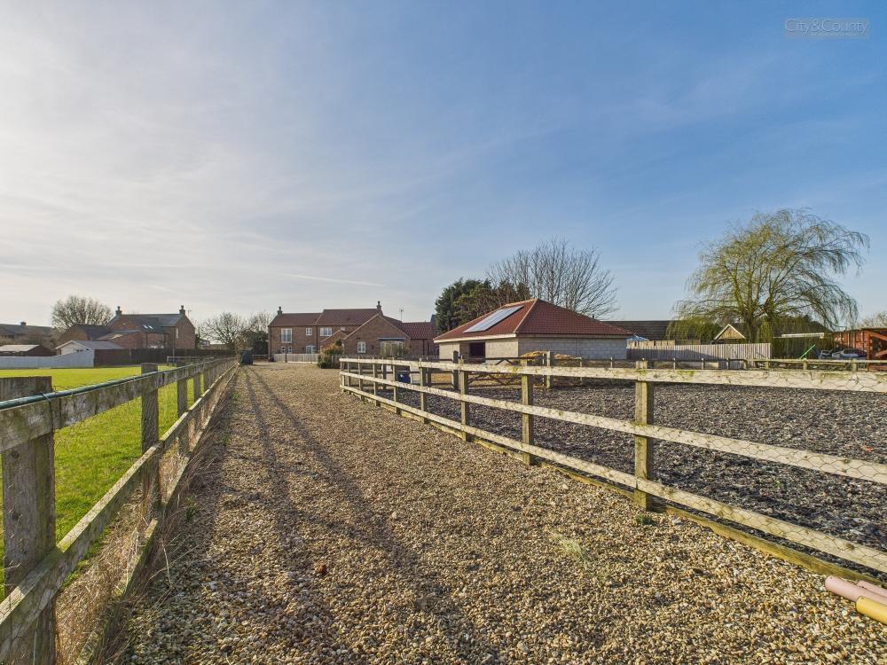Main image of property: Broadgate, Whaplode Drove, Spalding