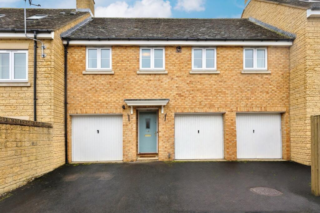 Main image of property: 10 Park View Road, Witney