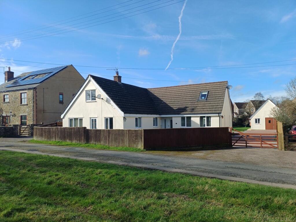 Main image of property: Four Bedroom Main Home + 1 Bed Annex, Bixhead Walk, Broadwell, Coleford, GL16