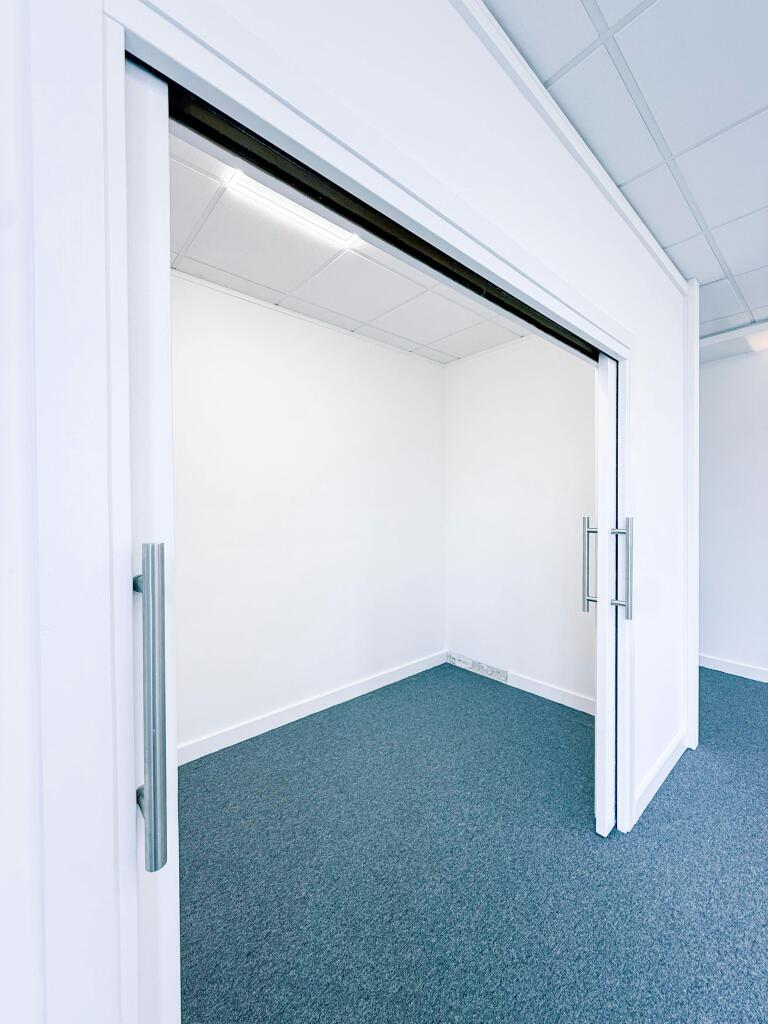 My Buro_office to let-7.jpg