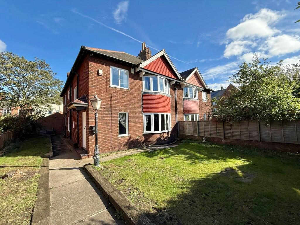 Main image of property: Blenheim Terrace, Redcar, North Yorkshire, TS10