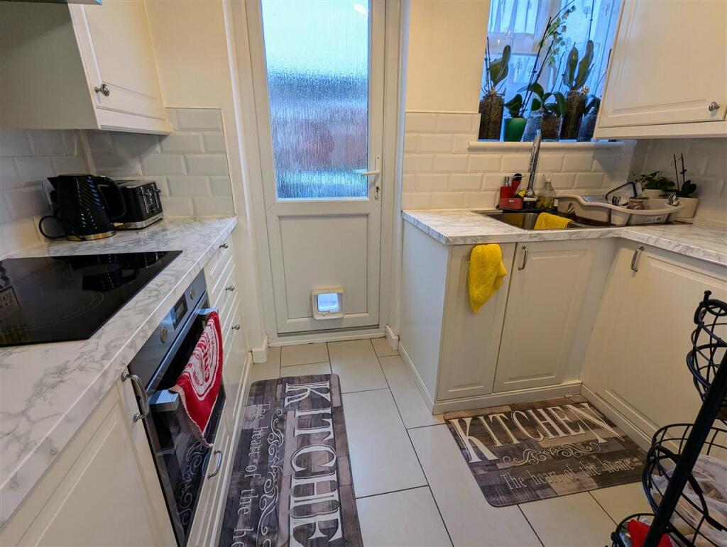 House in Tilbury, Essex - View 3