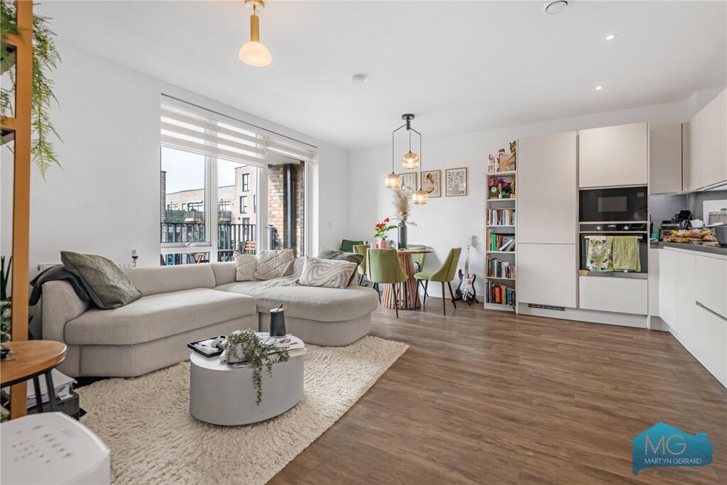 Apartment in London - View 3