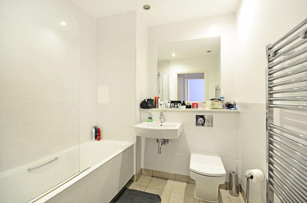 Apartment in London, De Beauvoir Town, Haggerston - View 6