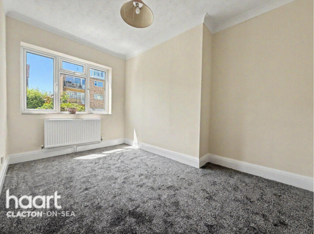Apartment in Colchester - More