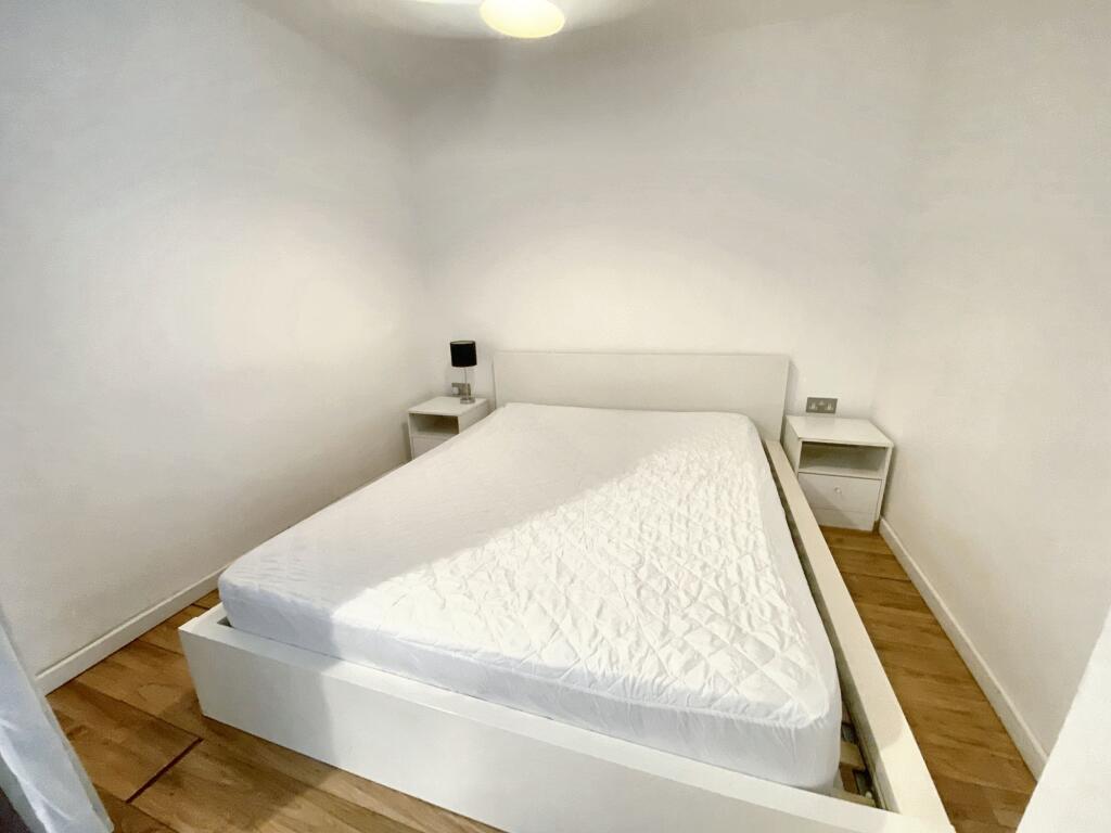 Apartment in Nottingham - More