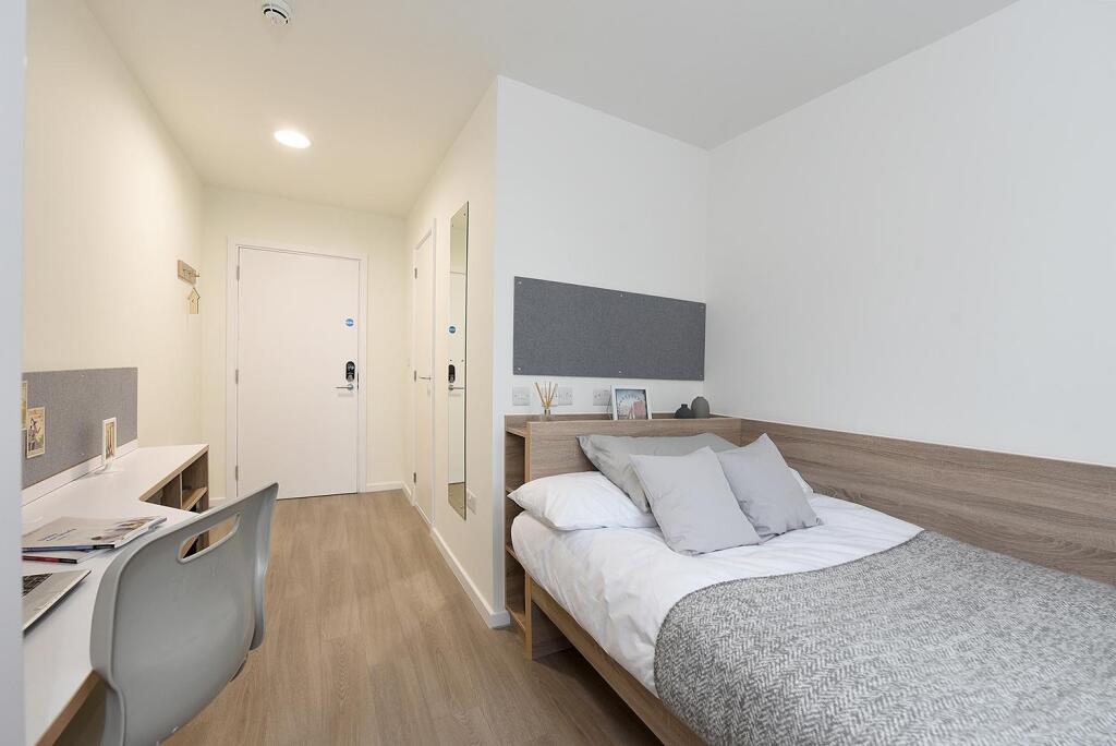 Apartment in Glasgow - View 4