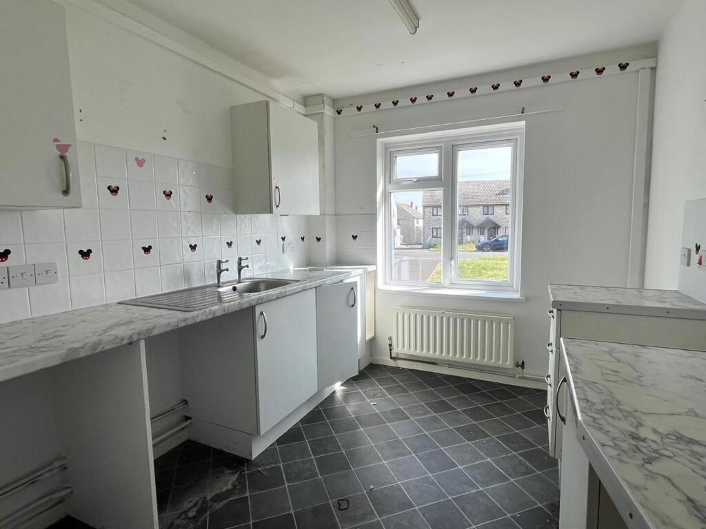 Apartment in Dorchester - View 2
