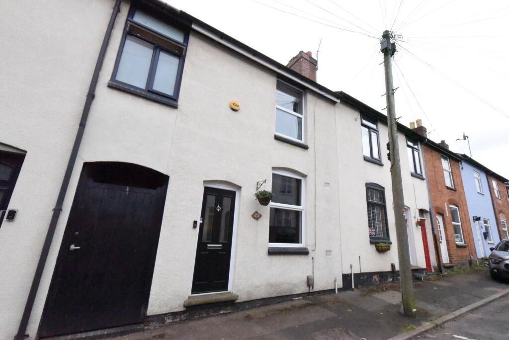 Main image of property: Ivy Road,Stirchley,Birmingham,B30 2NU