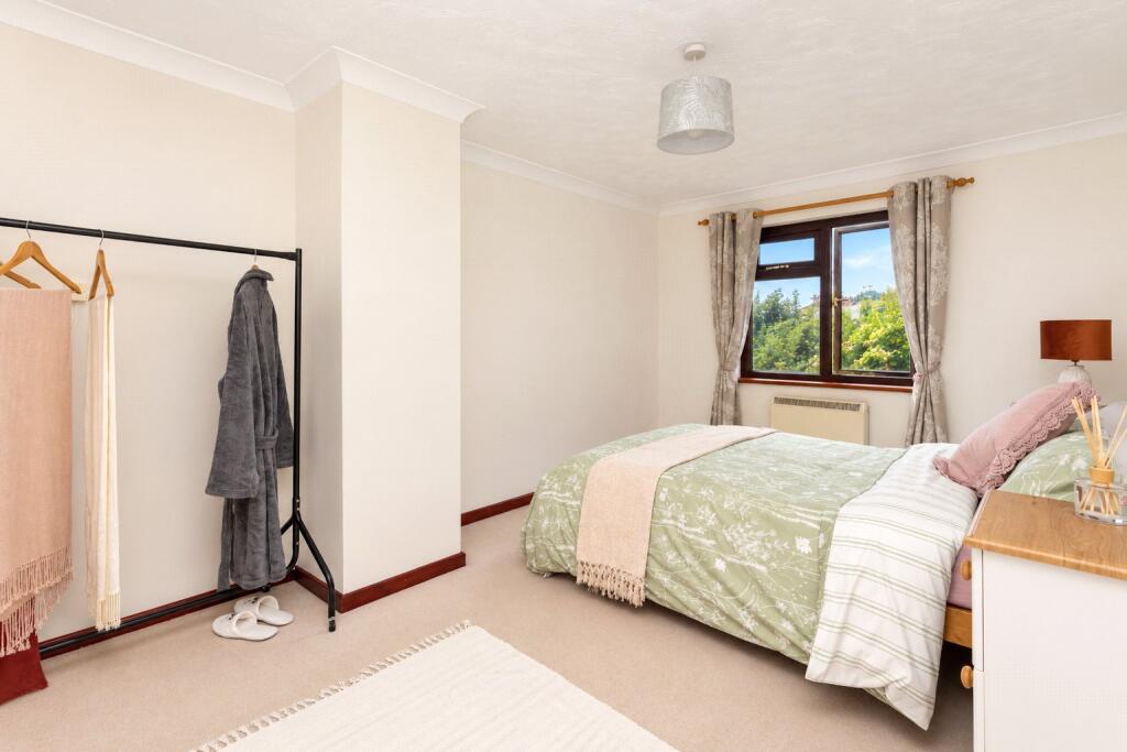 House in Truro - View 4