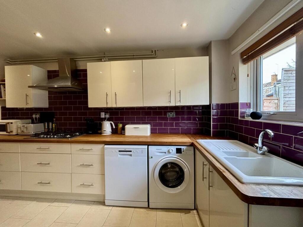 Westcott Way, Abington Vale, Northampton NN3 photo 4