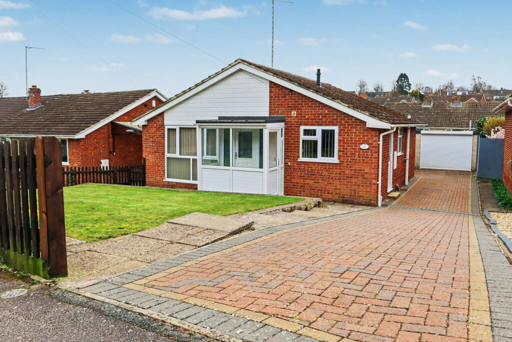 Main image of property: Mewburn Road, Banbury