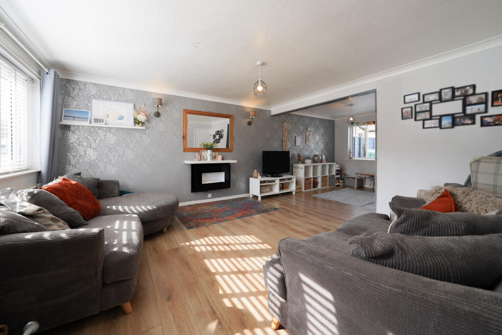 Stephenson Way, Groby, Leicester, Leicestershire photo 2