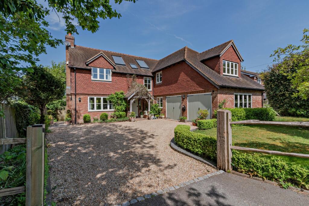 Main image of property: Copsale Road, Maplehurst, Horsham, West Sussex
