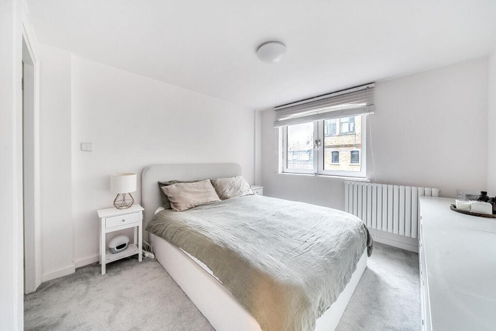Apartment in London, Butler's Wharf, Bermondsey - View 4