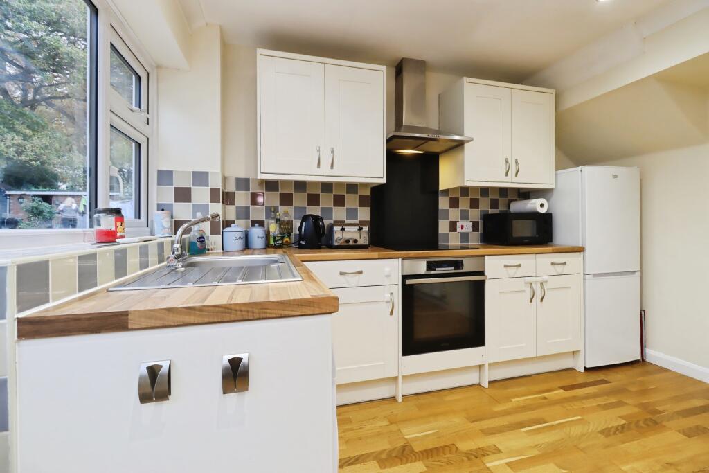 Pinewood Close, Shrewsbury, SY1 – pohled 5
