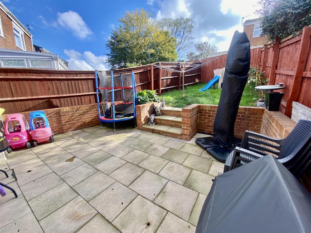 House in Swindon - View 5