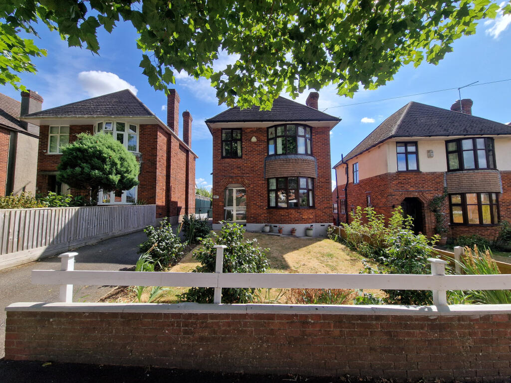 Main image of property: St. Michaels Avenue, Yeovil, Somerset, BA21 4LY