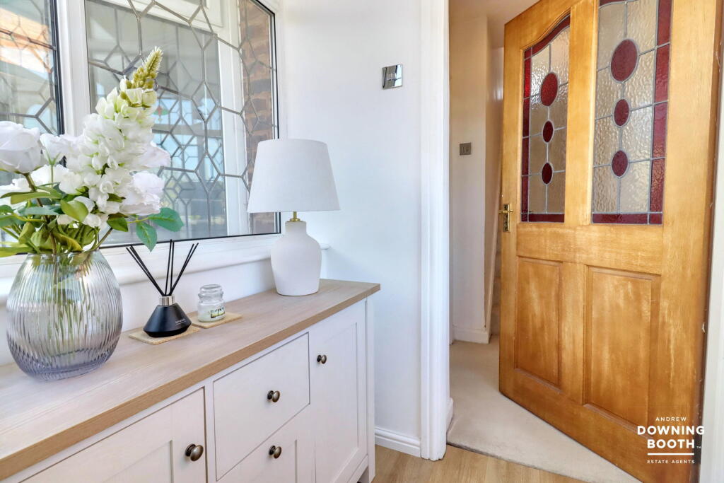 House in Walsall, Holly Bank - View 4
