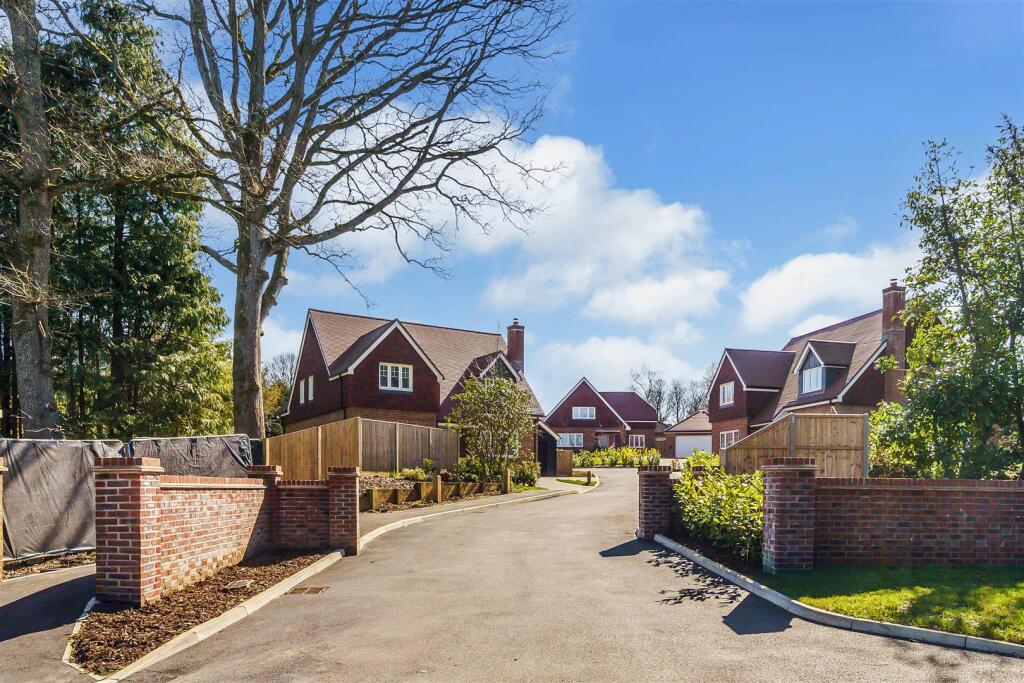 Main image of property: Box Hill