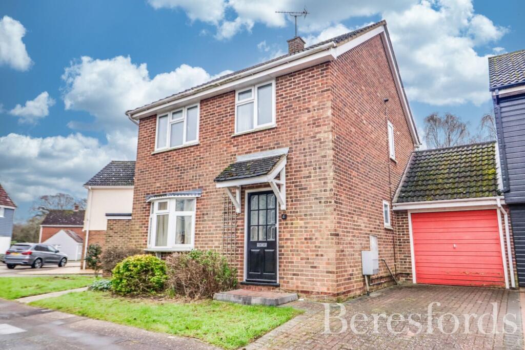 3-bed detached on Rydal Way, Great Notley, CM77, £360,000