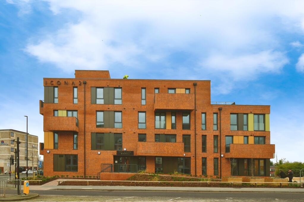 Main image of property: Apartment 8, Icona 2, York City Centre