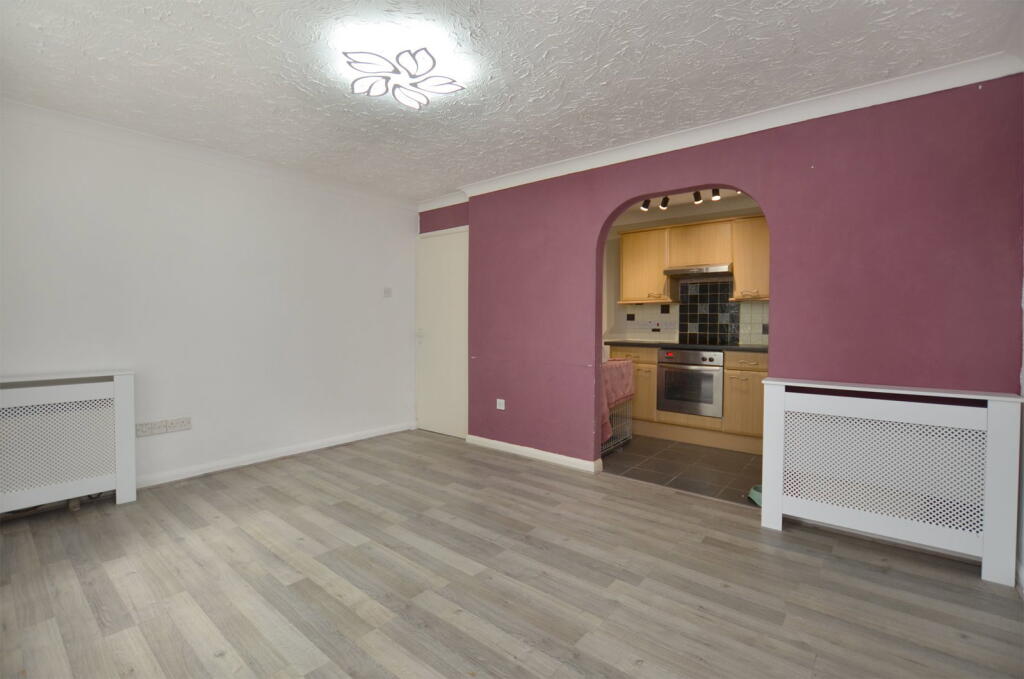 Telford Close, King's Lynn photo 4