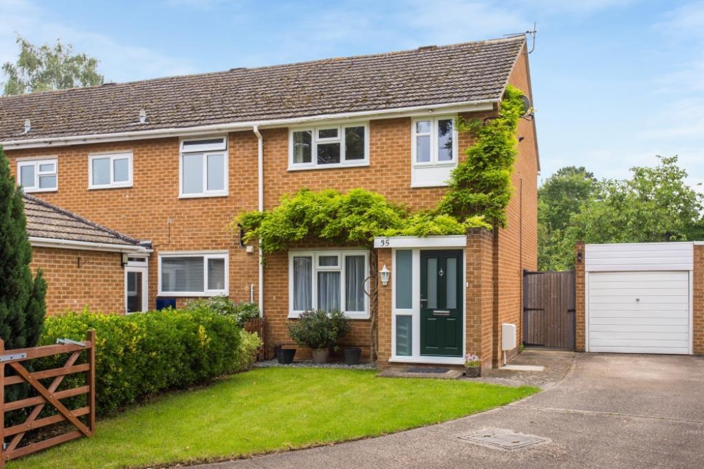 Main image of property: Hedgemead Avenue, Abingdon