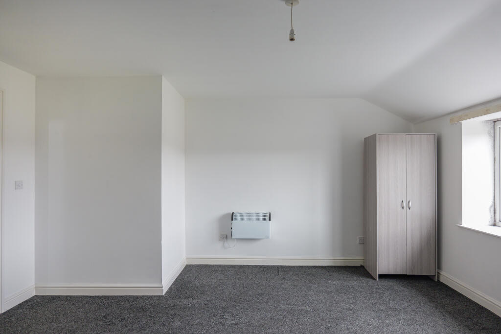 Apartment in Burnley, Lancashire - View 4