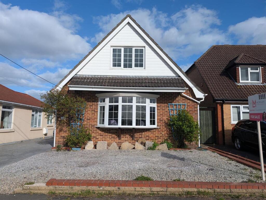 Main image of property: Weavills Road, Bishopstoke, Eastleigh