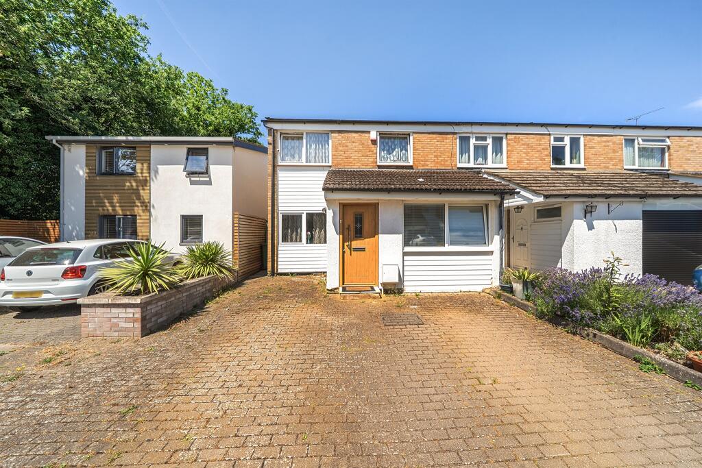 Main image of property: The Firs, St. Albans