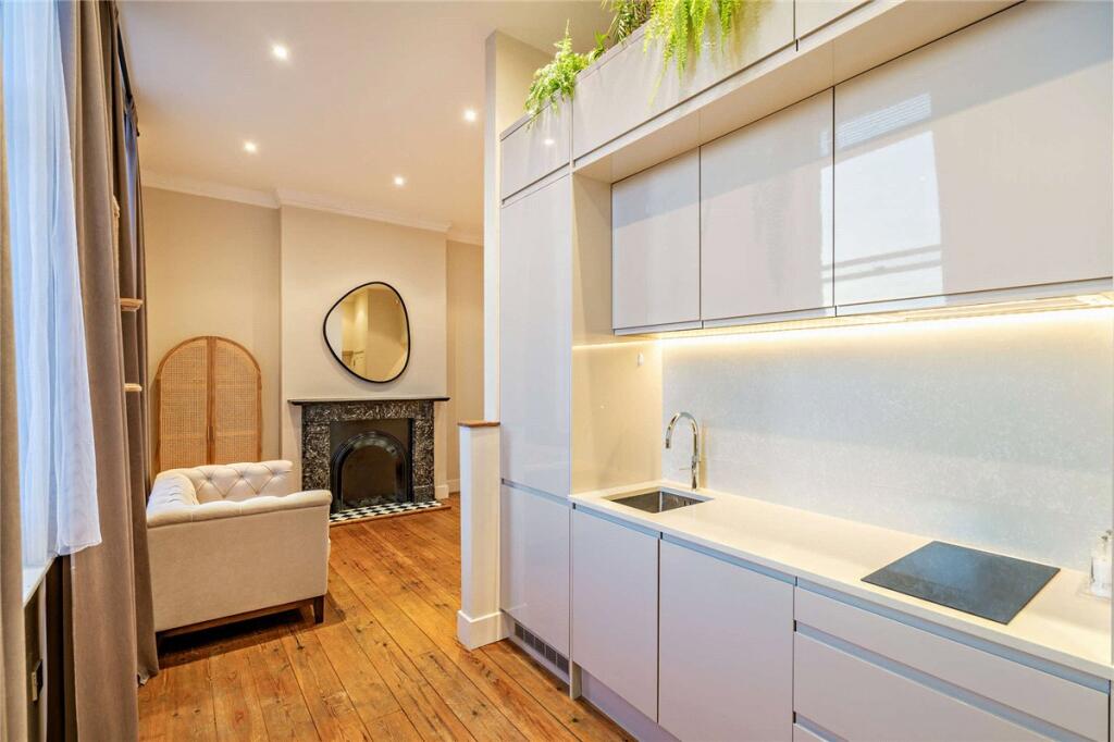 Craven Road, Newbury, Berkshire, RG14