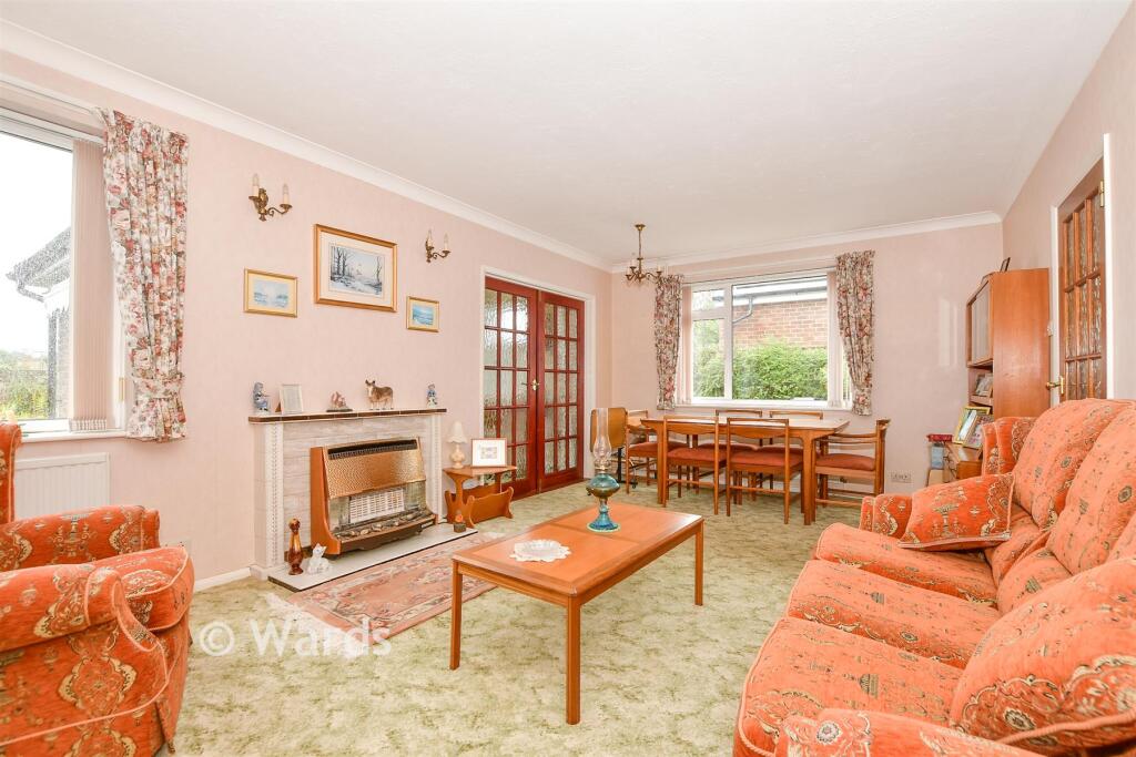 House in Tonbridge - More