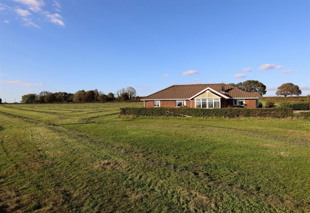 House in Cardiff - View 2