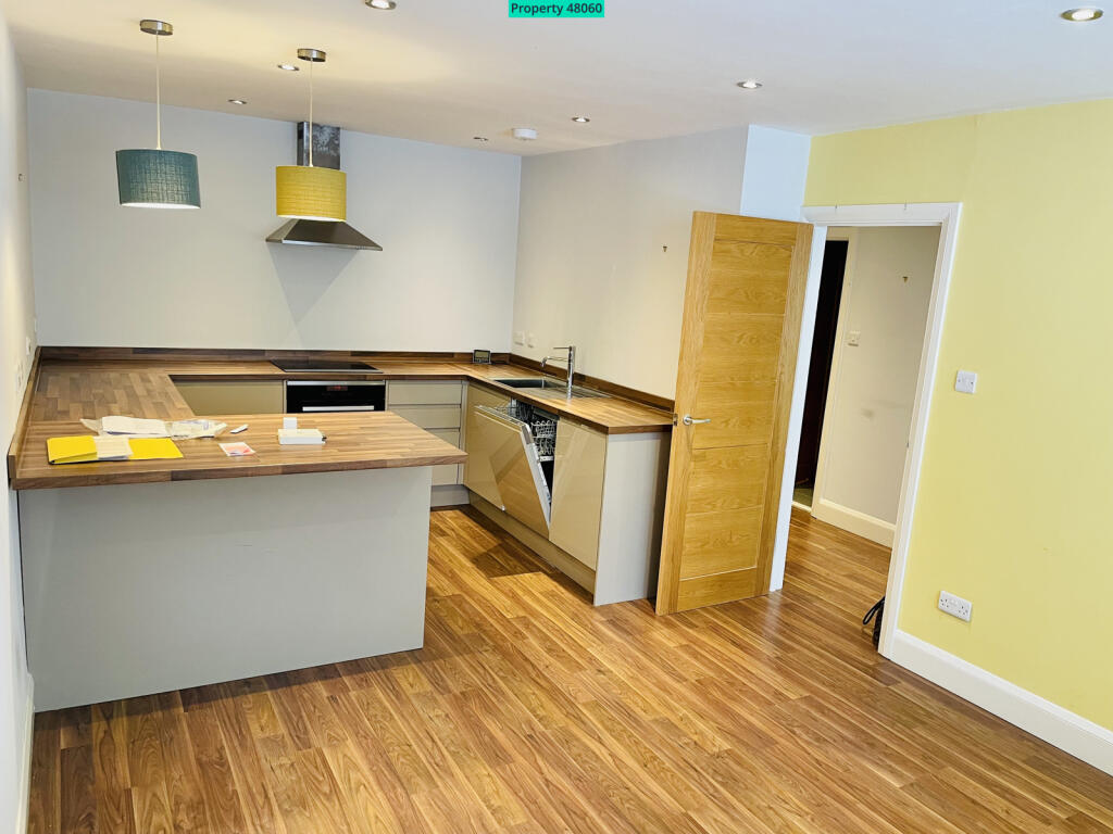 Main image of property: 58 Kingsway Court, Queens Gardens, Hove, BN3