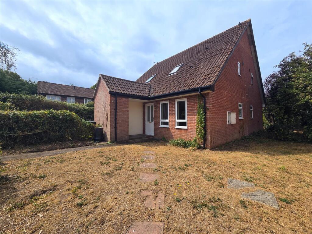 Main image of property: Bluebell Close, Taunton