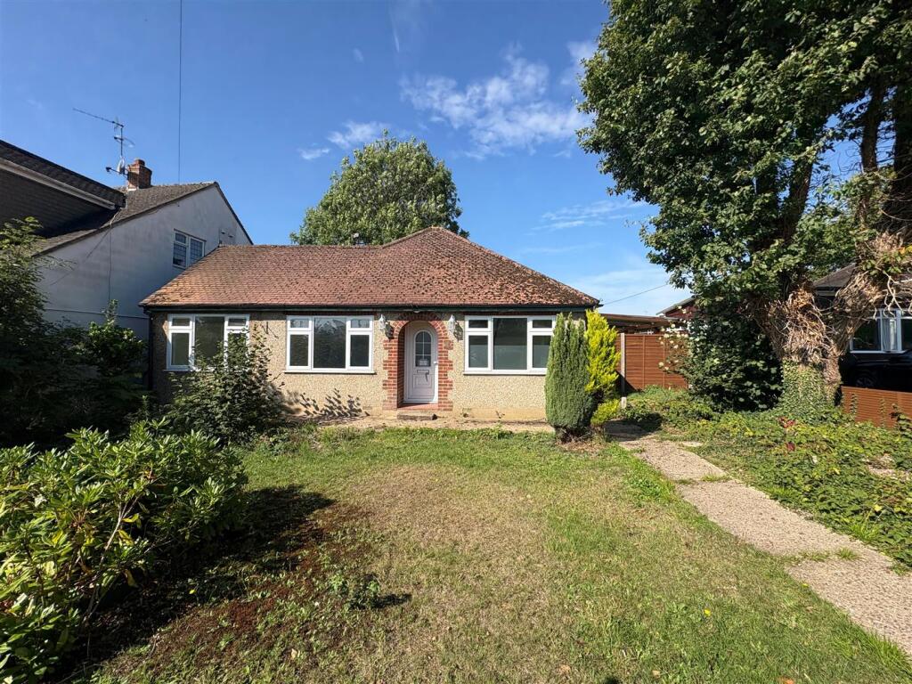 Main image of property: The Crescent, Bricket Wood, St. Albans