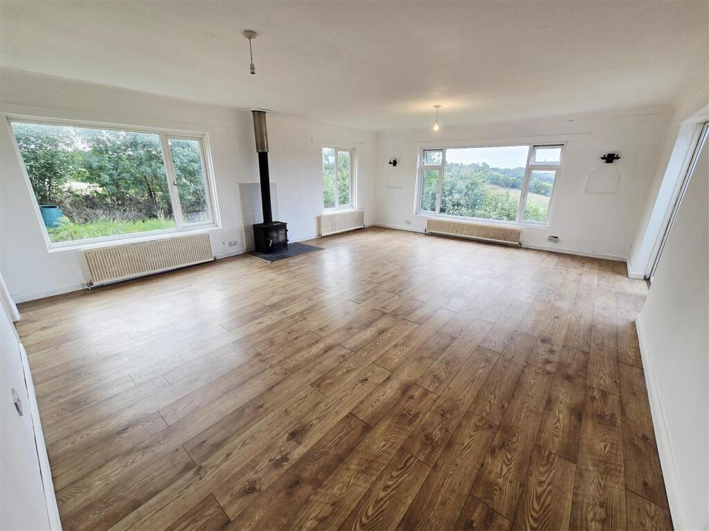 House in Plymouth - View 3