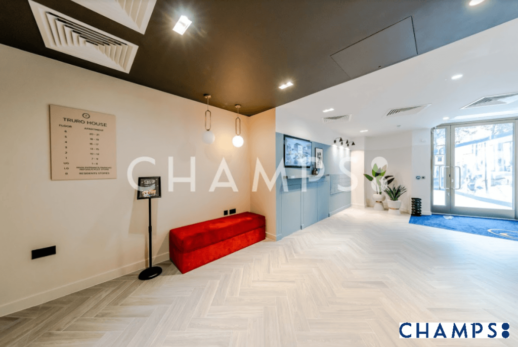Apartment in London - View 3