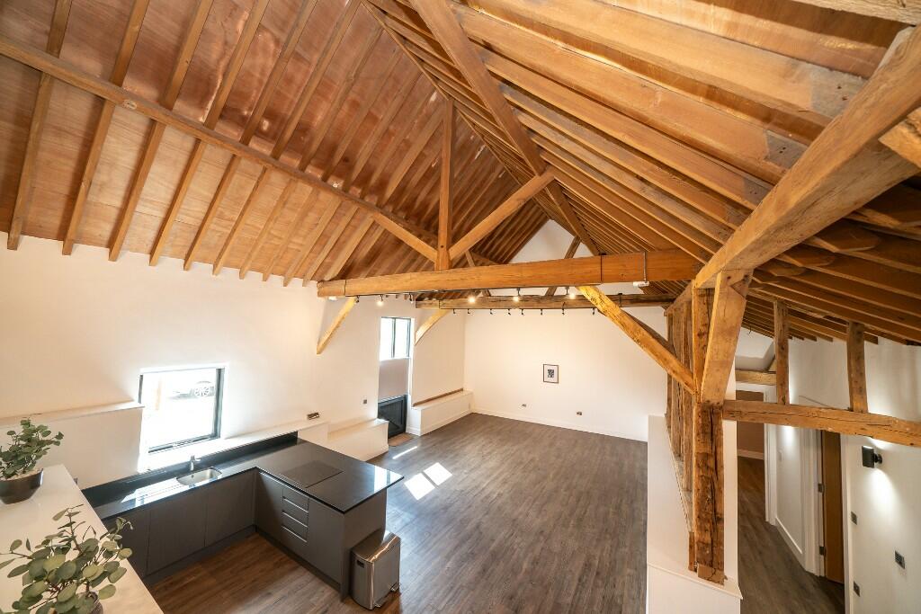 The Barns, Bunkers Lane, Hemel Hempstead, Hertfordshire, HP3 - View 3