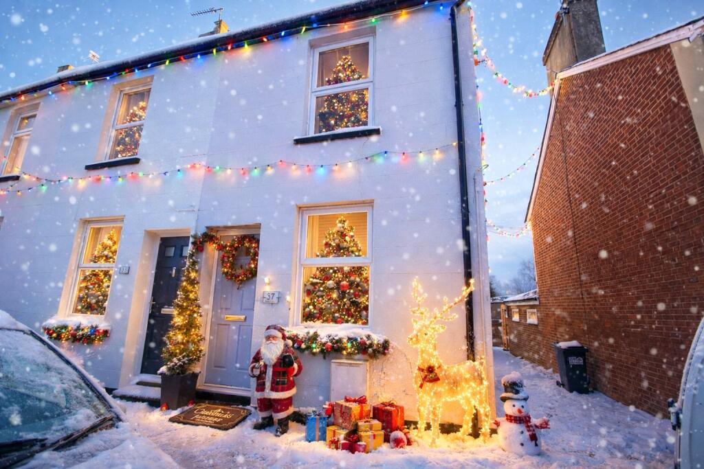 Main image of property: Station Road, Hailsham, East Sussex, BN27