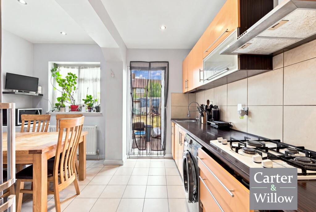 House in Dagenham - View 5