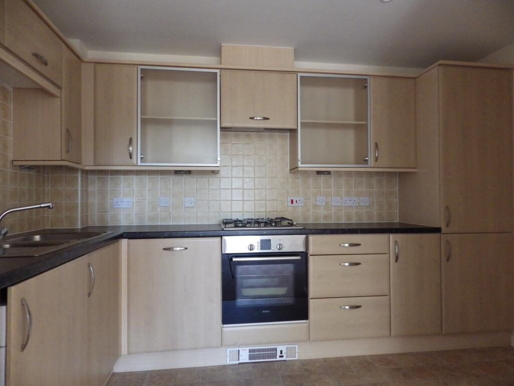 Marbeck Close, Swindon, Wiltshire photo 3