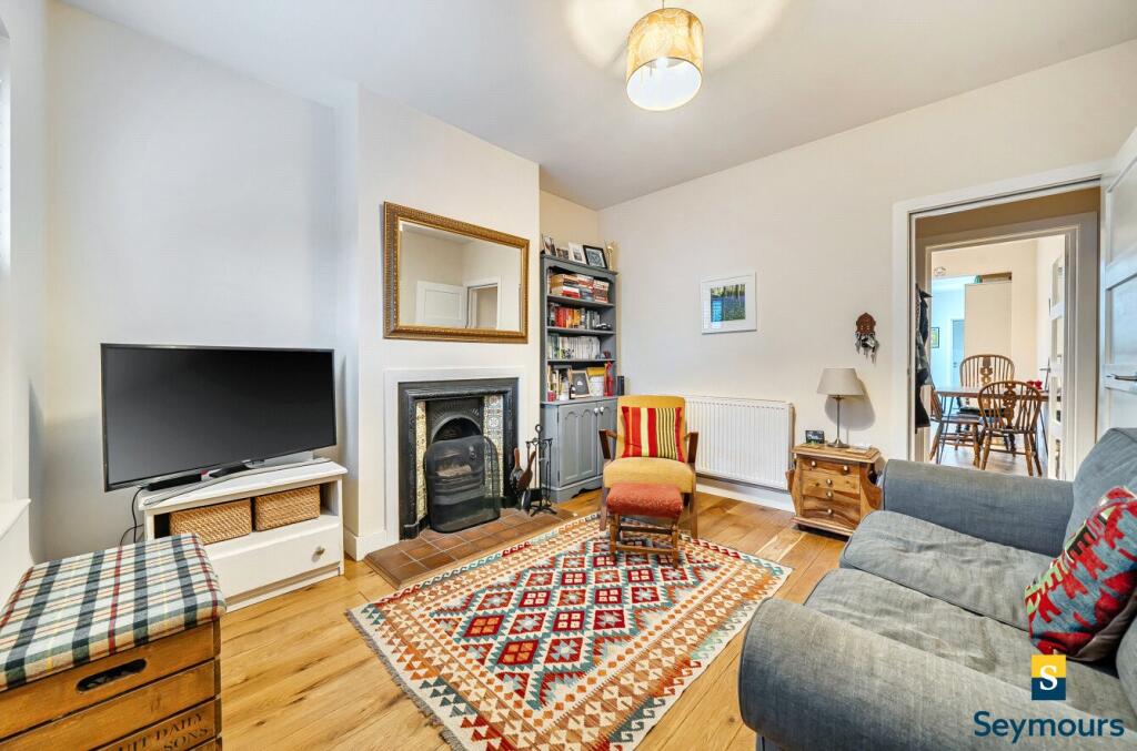 Station Road, Shalford, Guildford, Surrey, GU4 photo 2
